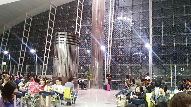 Международный аэропорт Дубая — город в городе